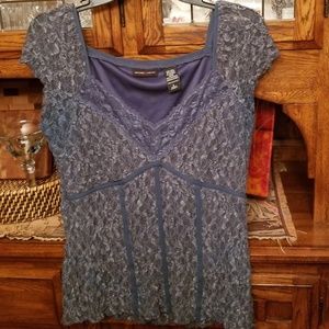 Sexy lace short-sleeved top lined